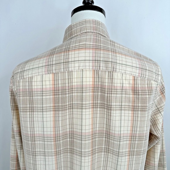 NWT Banana Republic Standard‎ Fit Lightweight Corduroy Shirt MEDIUM Cream Plaid - Picture 9 of 14